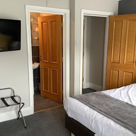 Jeffersons Hotel & Serviced Apartments (Adults Only) Barrow-in-Furness Bilik gambar