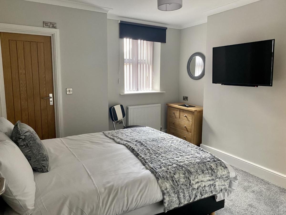 Jeffersons Hotel & Serviced Apartments (Adults Only) Barrow-in-Furness Luaran gambar